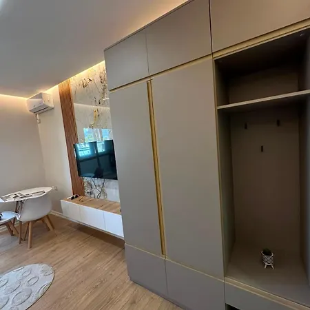 Apartment E&b Cosy 8 Centre